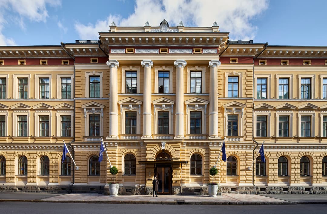 Front entrance of Waldorf Astoria Helsinki