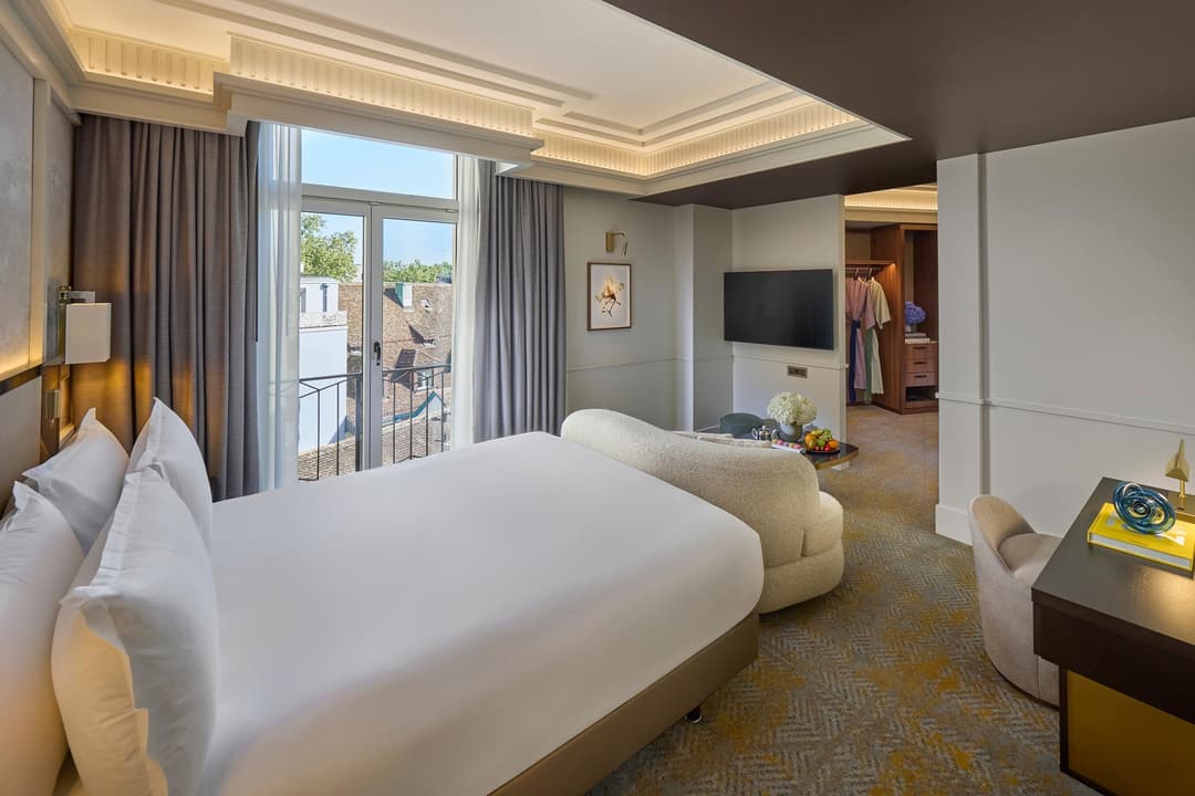 Deluxe Room at Mandarin Oriental Savoy, Zurich