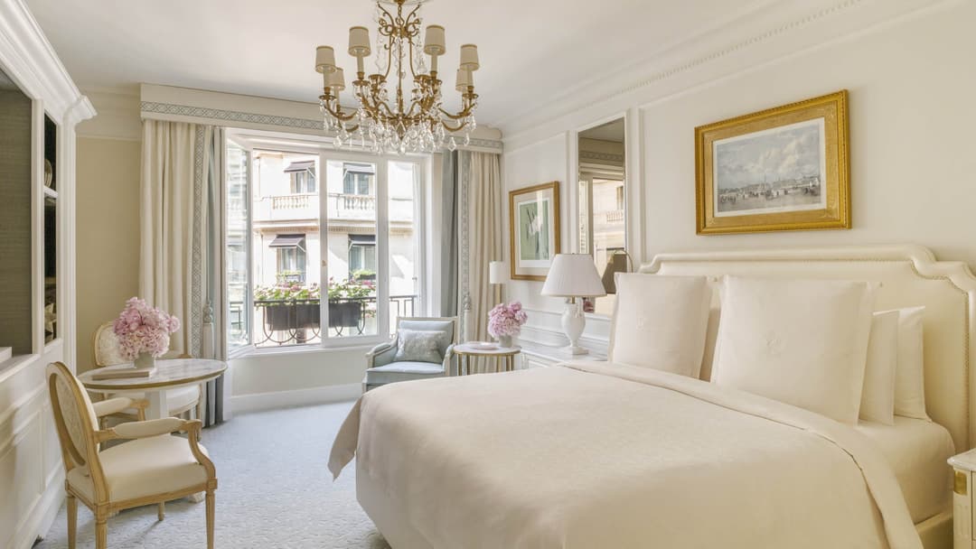 Guest room at Four Seasons Hotel George V, Paris