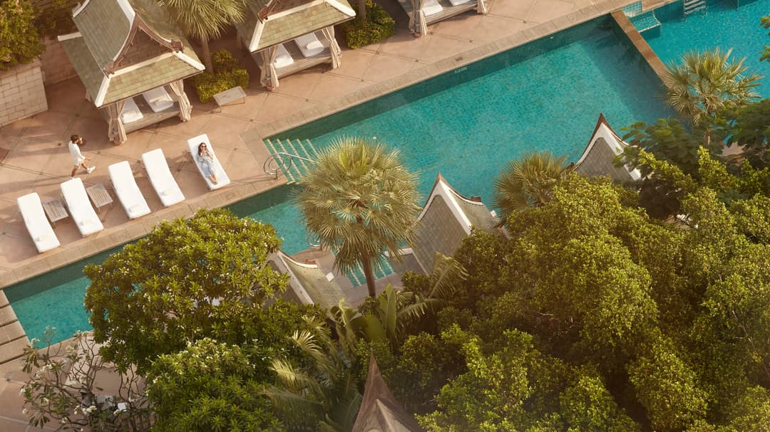 Swimming pool at The Peninsula Bangkok