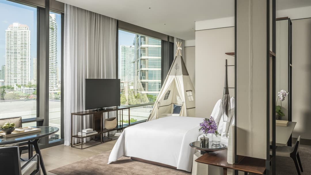 Guest room at Four Seasons Hotel Bangkok at Chao Phraya River
