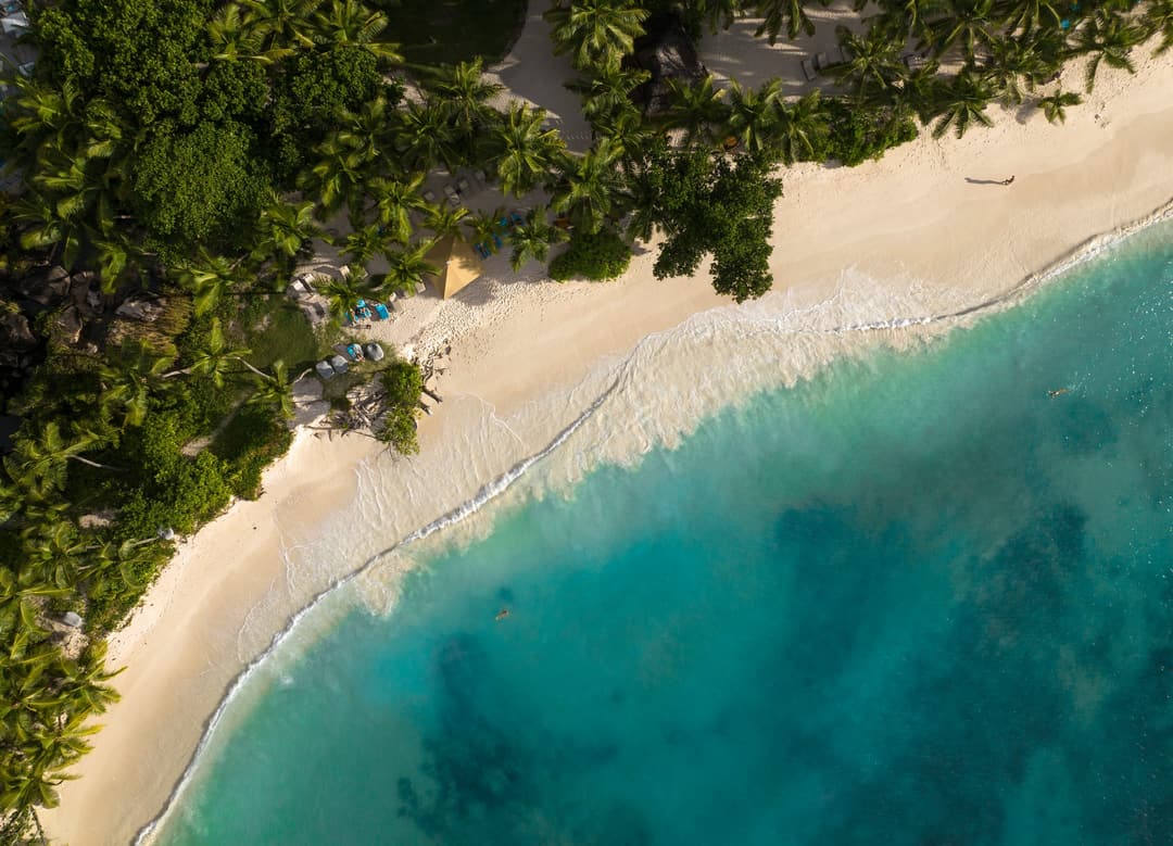 Constance Lemuria, aerial