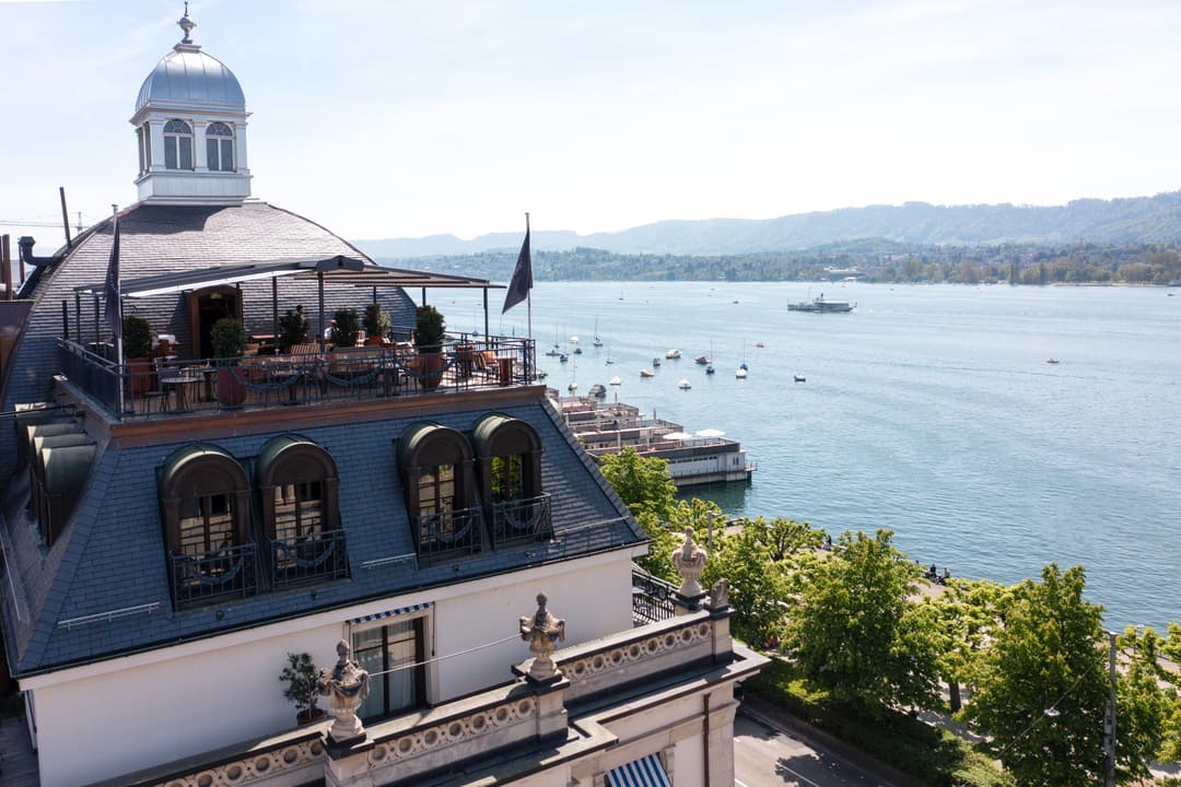 La Réserve Eden au Lac Zurich beside the lake