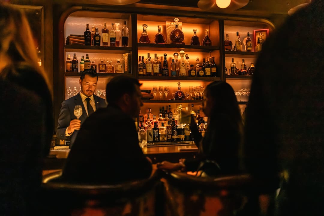 Bar at Mandarin Oriental, New York