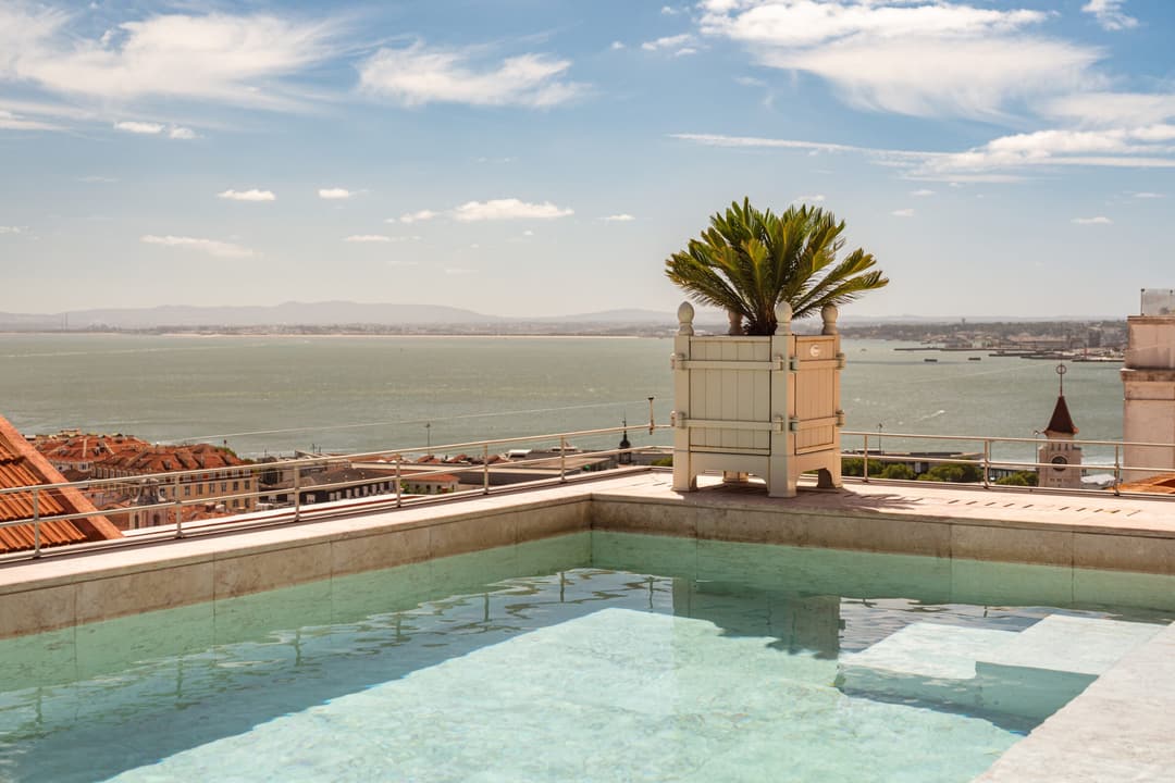 Swimming pool at Verride Palacio de Santa Catarina, Lisbon