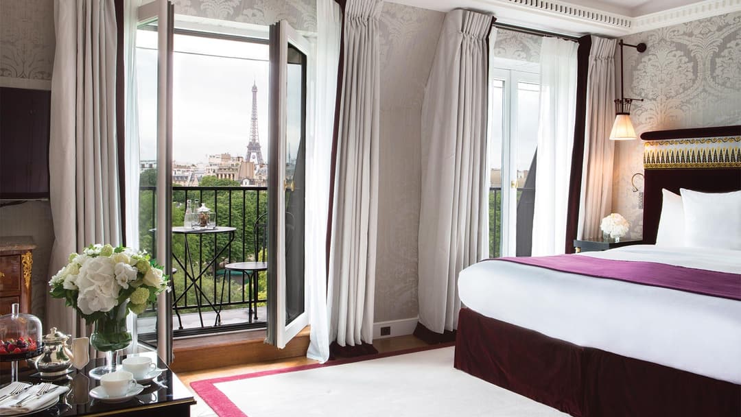 Guest room at La Reserve Paris Hotel and Spa