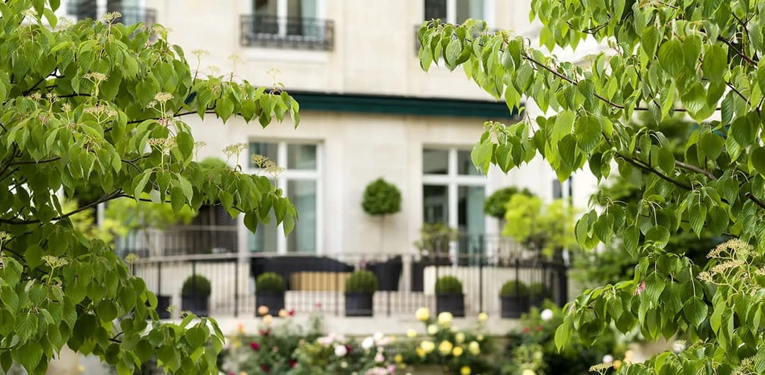 Exterior of Shangri-La Paris