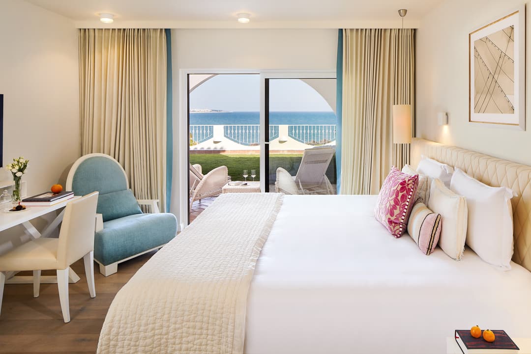 Rooms & Suites, Vila Vita Parc Resort & Spa, Algarve (Porches)