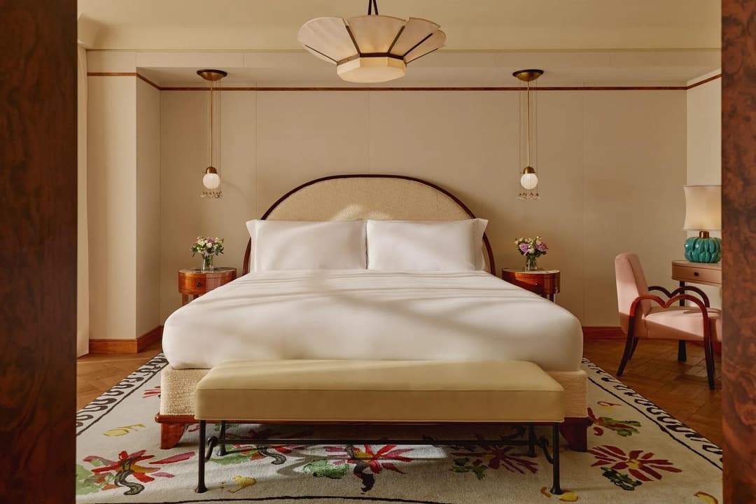 Guest room at Claridge's, Mayfair