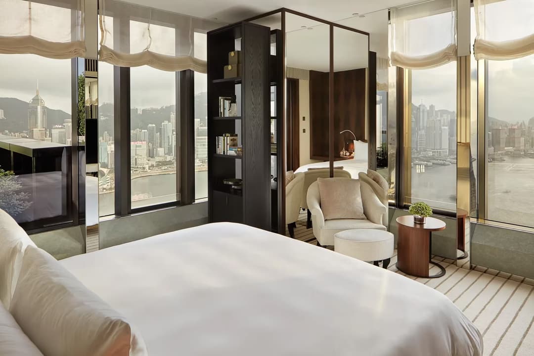 Guest room at Rosewood Hong Kong