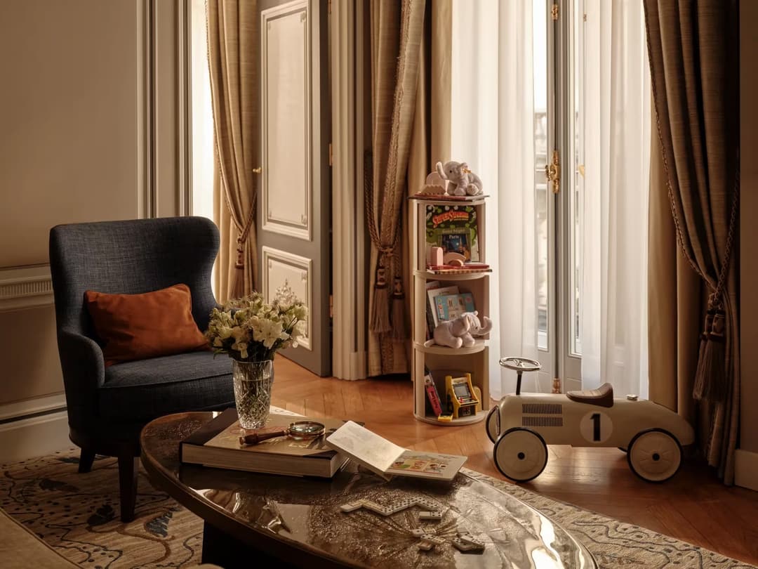 Suite living room at Hotel de Crillon, A Rosewood Hotel, Paris