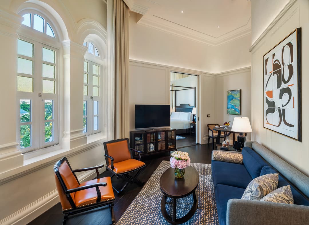 Suite living room at Raffles Singapore