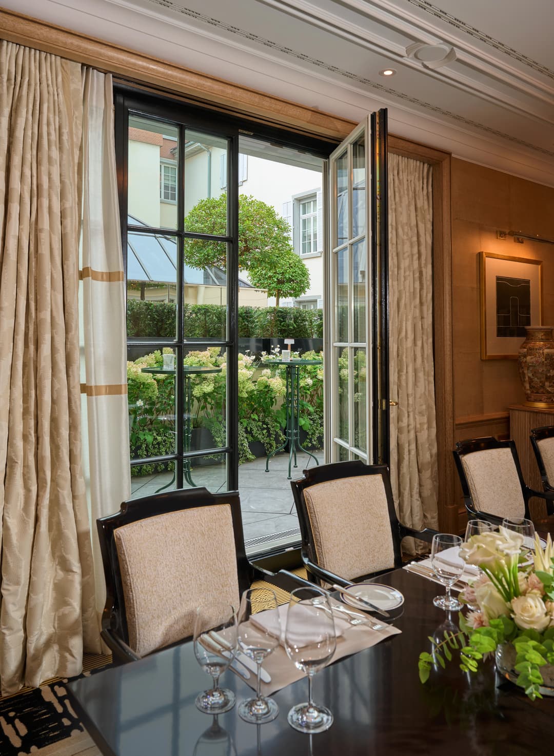 Salon Japonais terrace at Baur au Lac