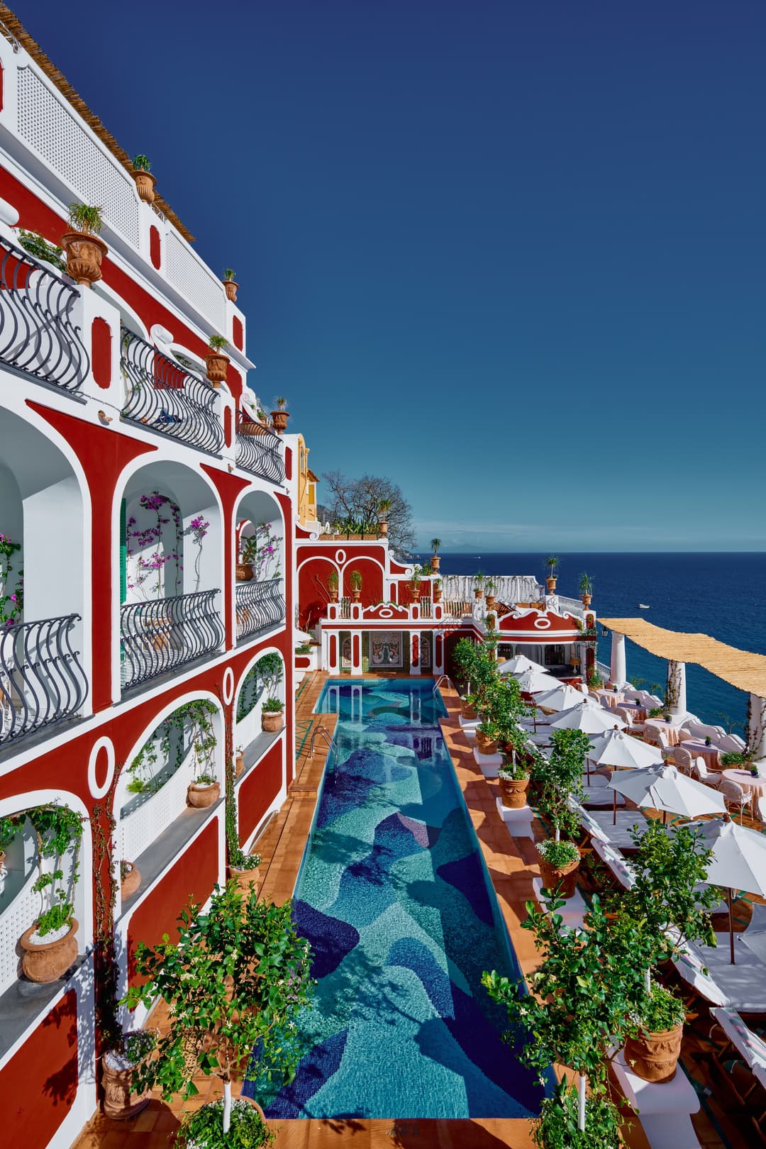 Swimming pool at Le Sirenuse, Positano