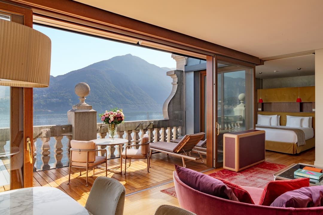 Suite living room at Grand Hotel Tremezzo, Tremezzina