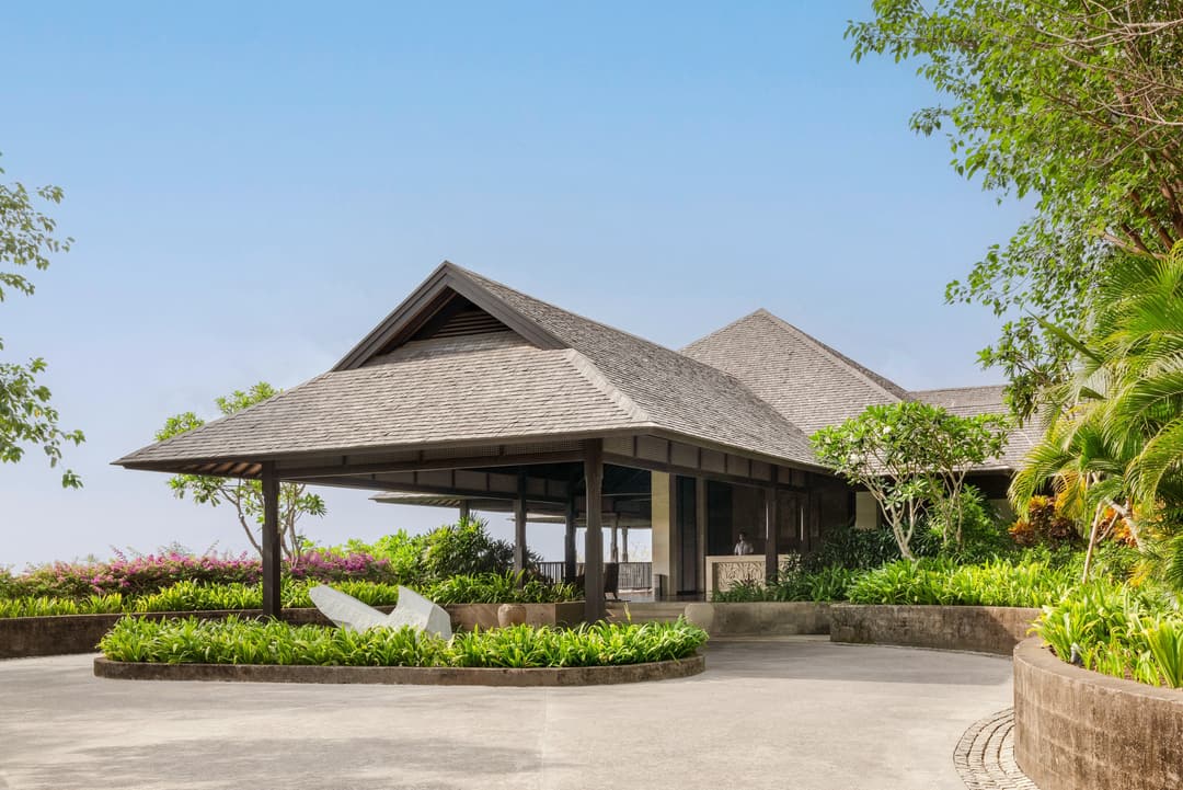 Arrival entrance at Raffles Bali, Jimbaran