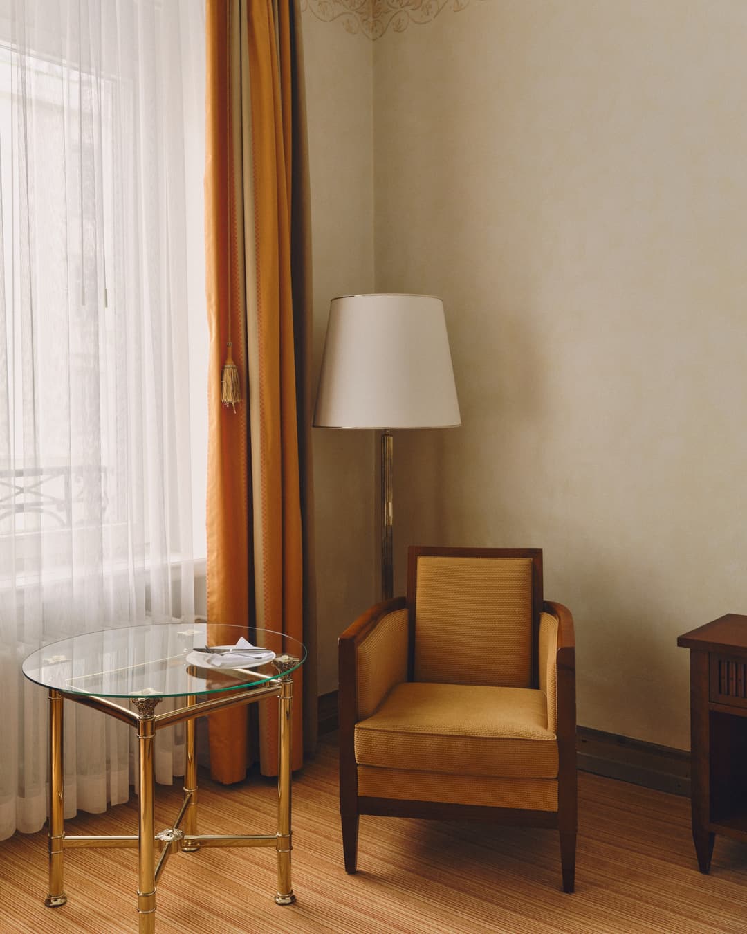 Single Superior room sitting area with courtyard and Laret view, Grand Hotel Kronenhof, Pontresina