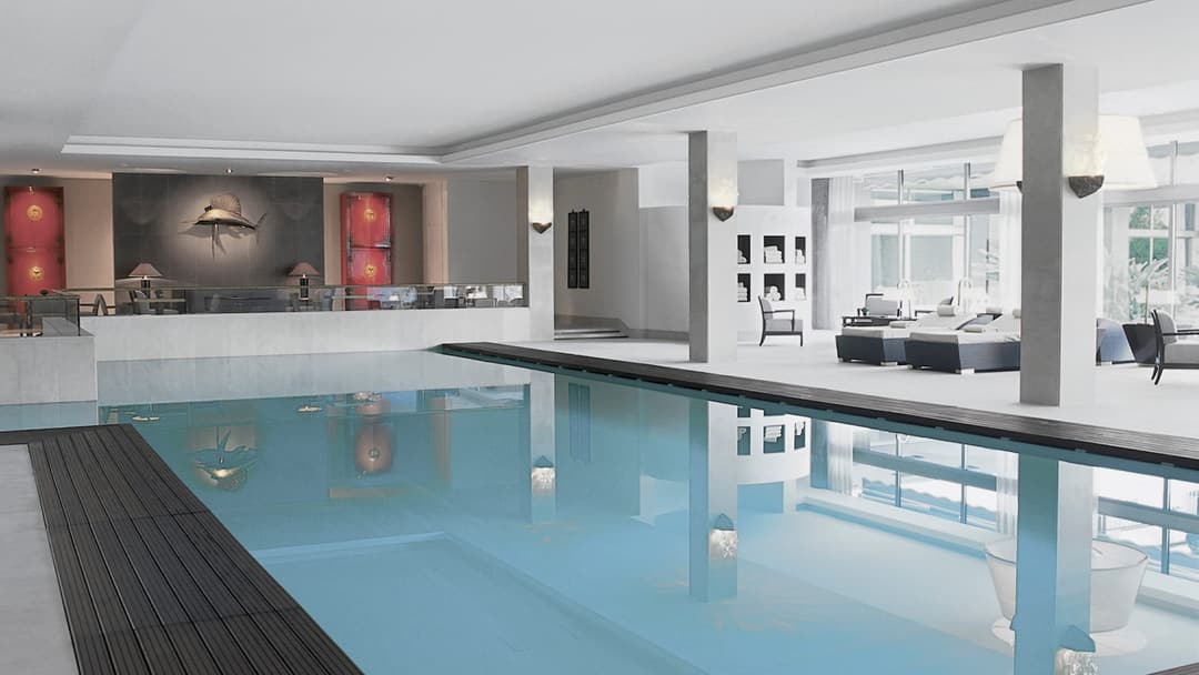 Swimming pool at Four Seasons Hotel Ritz Lisbon