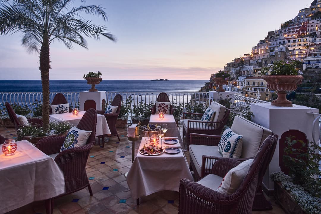 Bar at Le Sirenuse, Positano
