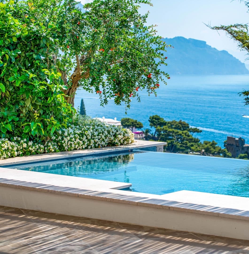 Deluxe Suite Sea View & Pool, Borgo Santandrea