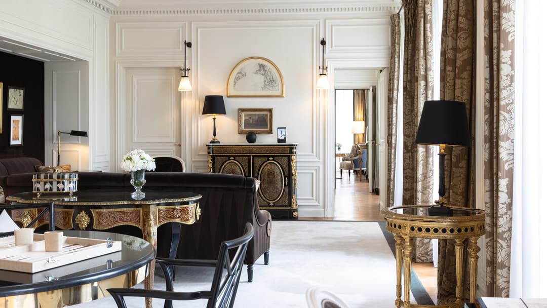 Eiffel Presidential Suite, La Réserve Paris Hotel and Spa