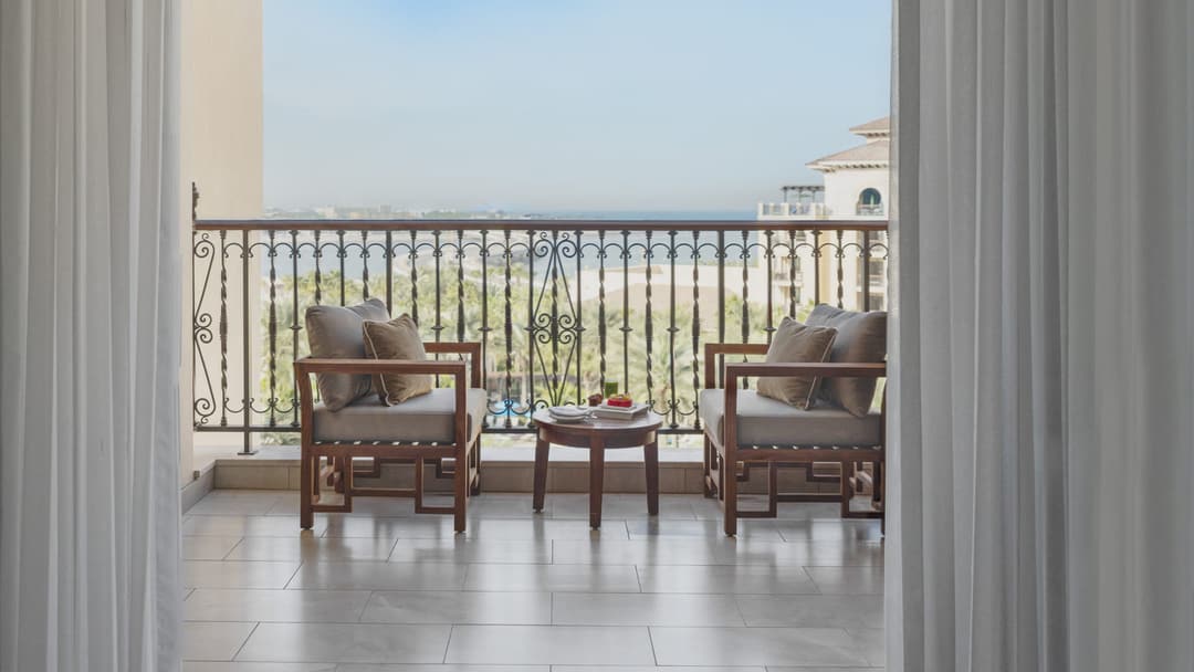 Jumeirah Sea-View Suite, Four Seasons Resort Dubai at Jumeirah Beach
