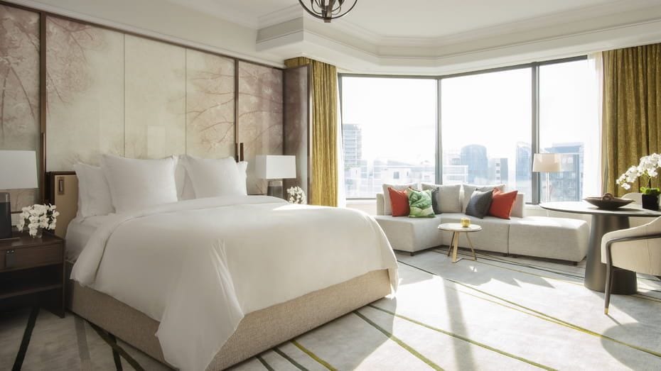 Four Seasons Hotel Singapore, Royal One-Bedroom Suite